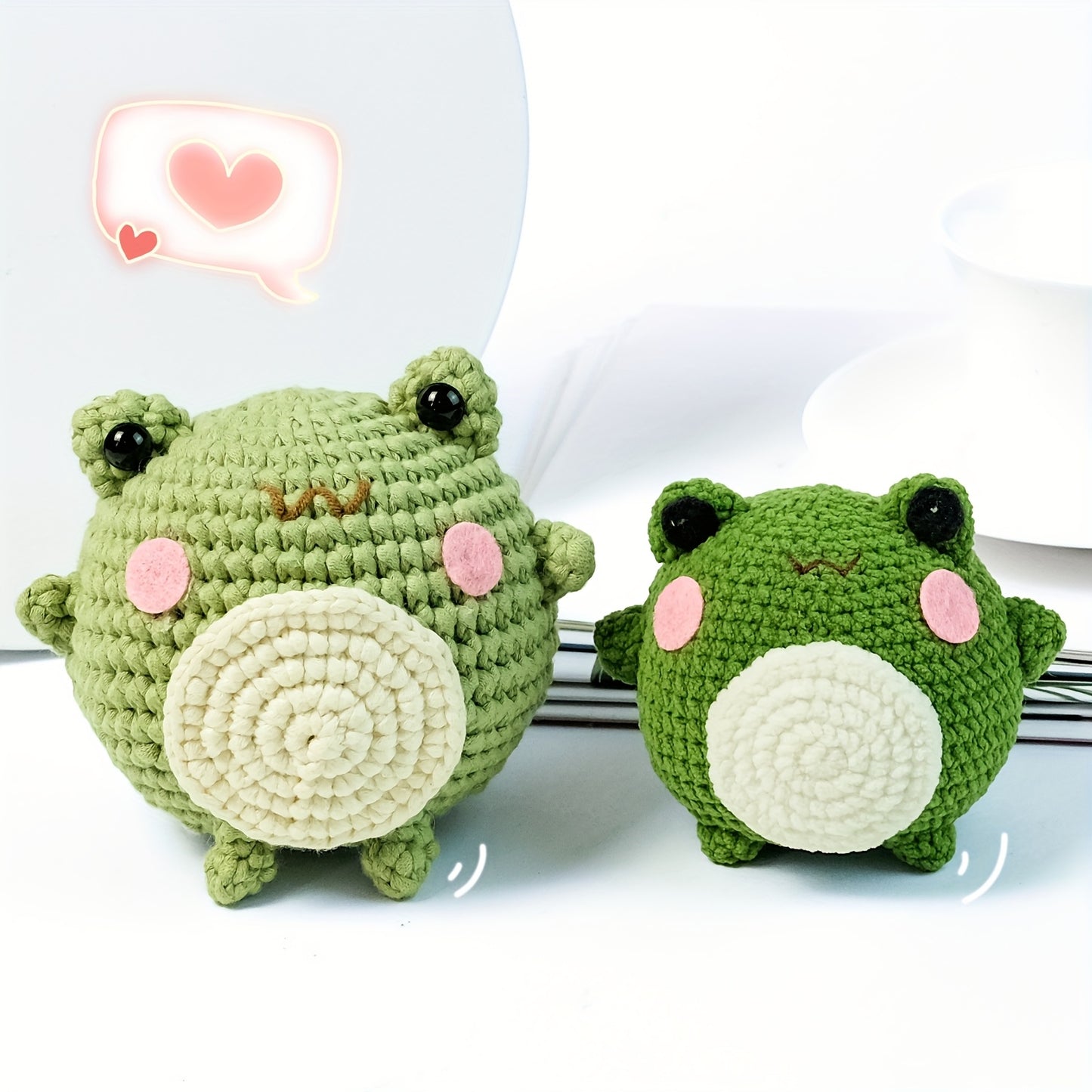 The New Crochet Material Pack Includes An English Instruction Manual, An Adult Beginner's Crochet Yarn Kit, A DIY Beginner's Frog Knitting Craft, And A Frog Doll Crochet Material Pack with A DIY School Bag Keychain And Mobile Phone Charm.